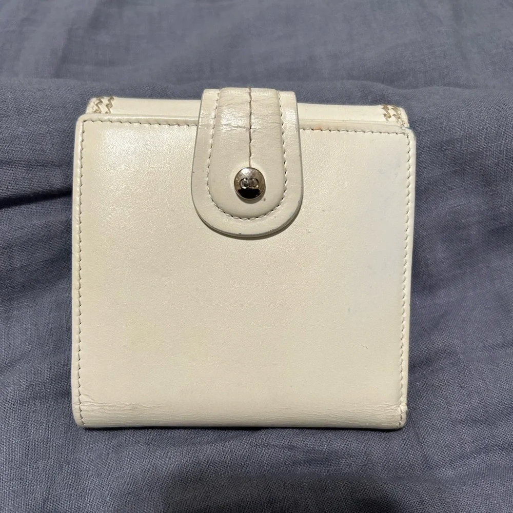 Vintage Y2K Dior white Leather Wallet with Silver D Charm and monogram lining